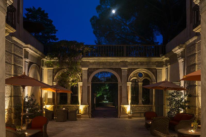 Palazzo Margherita Bernalda Kültér fotó